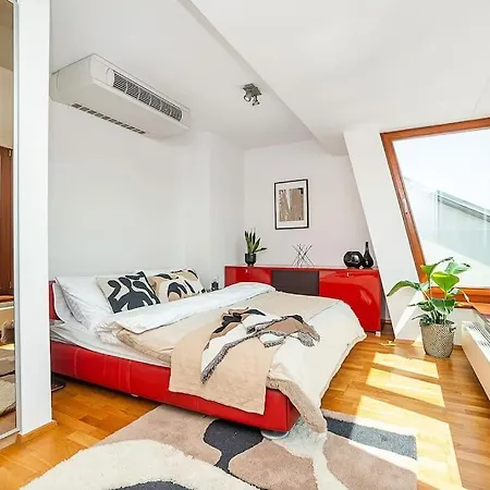Shiny Rooftop Apart With Free Garage Praga Exterior foto